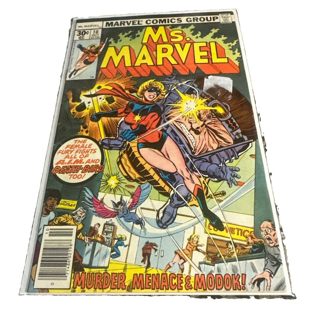 VTG - Marvel Comics - Ms. Marvel  #10 OCT!